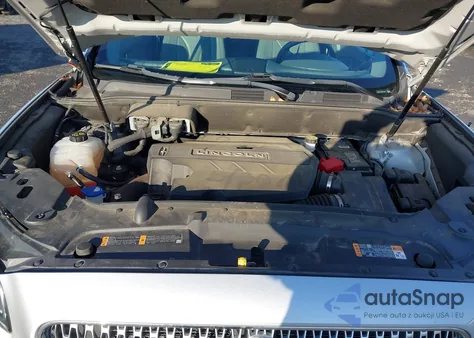 2019 Lincoln Nautilus Reserve z USA, uszkodzony, nr VIN 2LMPJ6LP6KBL14647